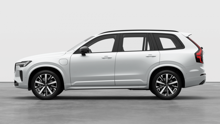 2026 Volvo XC90 L Series Plus T8 Plug-in Hybrid Dark SUV Image 2