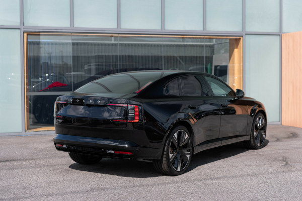 2026 Volvo ES90  Ultra Single Motor Sedan Image 2