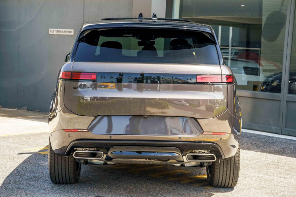 2025 Land Rover Range Rover Sport L461 PHEV P460e Dynamic HSE SUV image 4