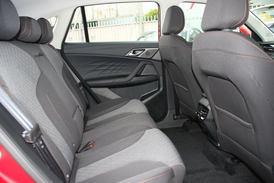 2024 MY24.5 MG HS AS33 Vibe SUV Image 8