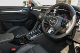 2025 MG ZST S13 Vibe SUV