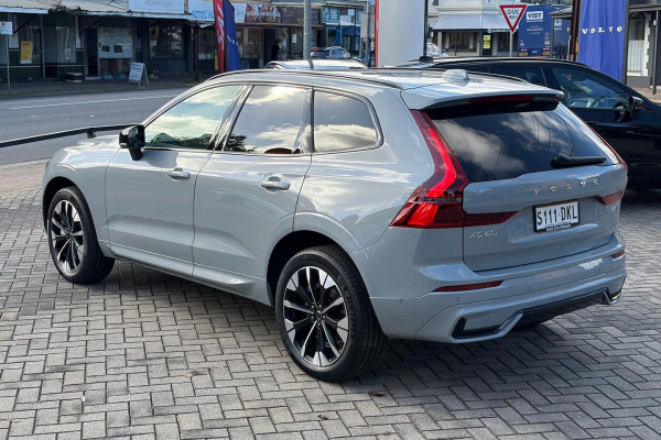 2025 MY26 Volvo XC60 UZ Ultra B5 Dark SUV Image 3