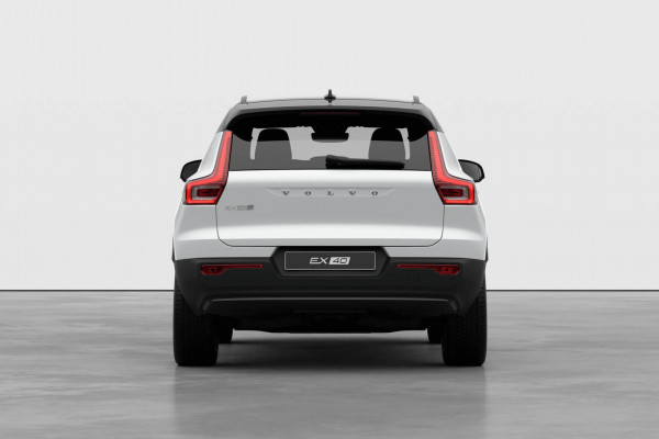 2026 Volvo EX40  Ultra Single Motor Extended Range SUV