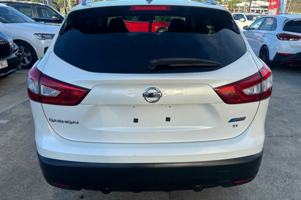 2014 Nissan QASHQAI J11 Ti SUV Image 5