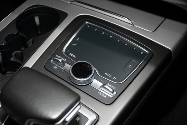 2016 Audi Q7 4M TDI SUV Image 19