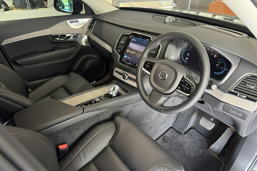 2024 MY25 Volvo XC90 L Series Ultra B6 Bright SUV Image 12