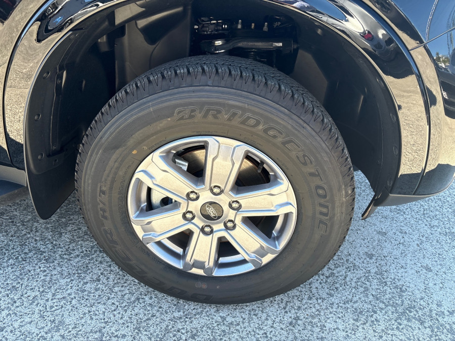 2025 MY26 Ford Everest UB Ambiente SUV Image 7