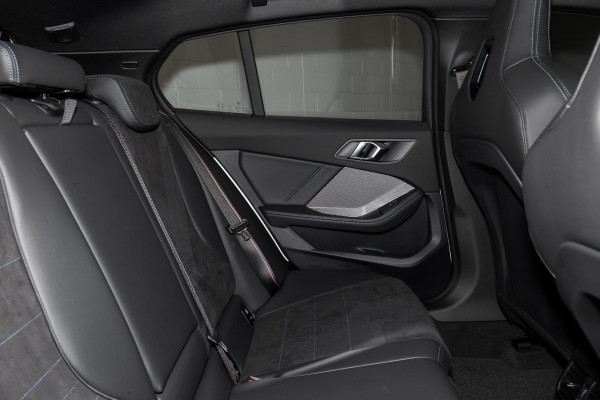 2025 BMW 1 Series F70 M135 xDrive Hatch image 9