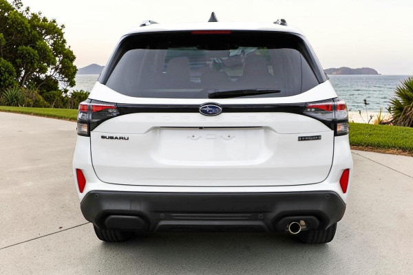 2025 MY26 Subaru Forester S6 Hybrid Touring SUV Image 3