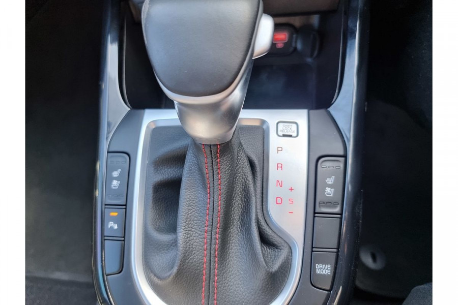 2019 Kia Cerato BD GT Sedan Image 16