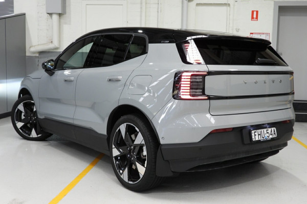 2024 Volvo EX30  Twin Motor Performance Ultra SUV Image 2