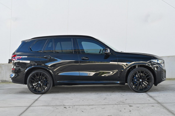 2025 BMW X5 G05 LCI xDrive40i M Sport SUV image 5