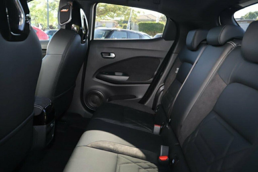 2020 Nissan JUKE F16 Ti Hatchback Image 14