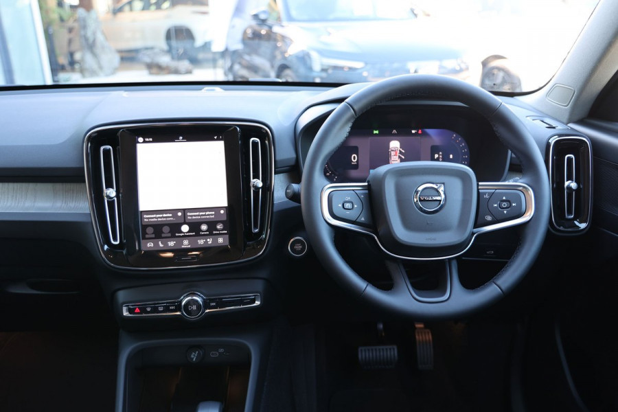 2026 Volvo XC40 XZ Plus B4 SUV Image 23