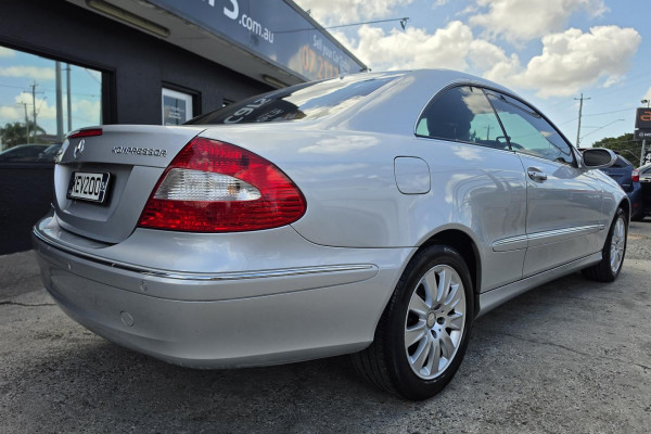 2008 Mercedes-Benz CLK-Class A209 CLK200 Kompressor Elegance Coupe Image 9