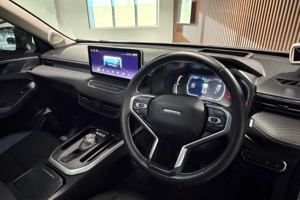 2024 GWM Haval Jolion A02 Ultra Hybrid SUV Image 12