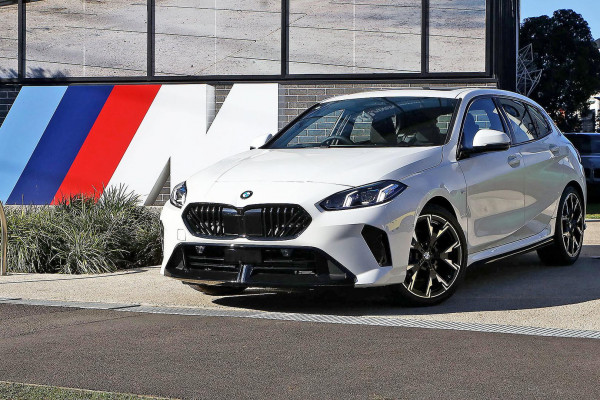 BMW 1 Series 118 M Sport F70