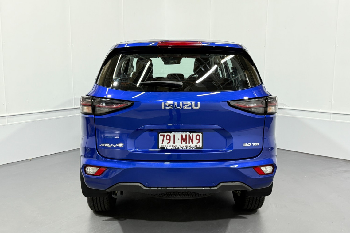 2023 Isuzu MU-X RJ LS-M SUV Image 7