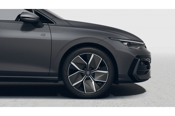2025 Volkswagen Golf 8.5 110TSI R-Line Hatch Image 4