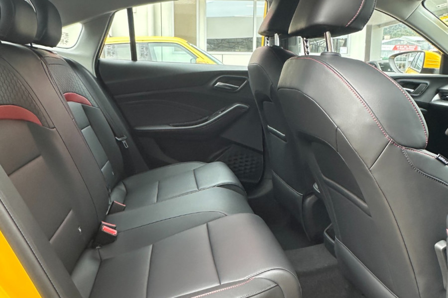 2024 MG MG5 AP32 Essence Sedan Image 15