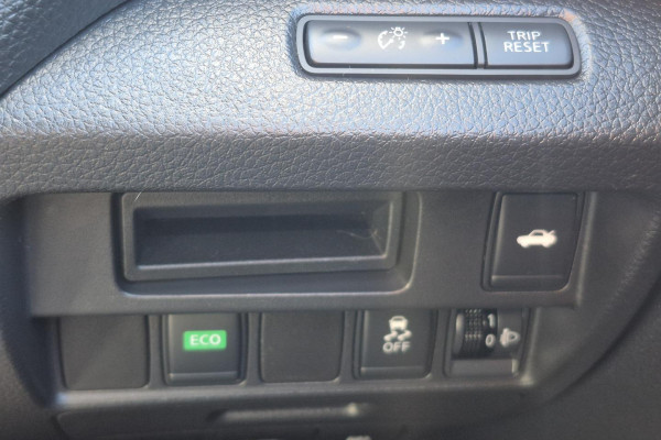 2016 Nissan Altima L33 ST Sedan Image 17