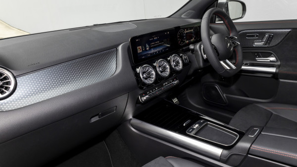 2026 MY26.55 Mercedes-Benz GLA-Class H247 GLA200 SUV image 19