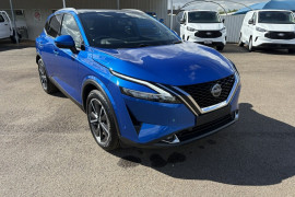 Nissan QASHQAI Ti J12