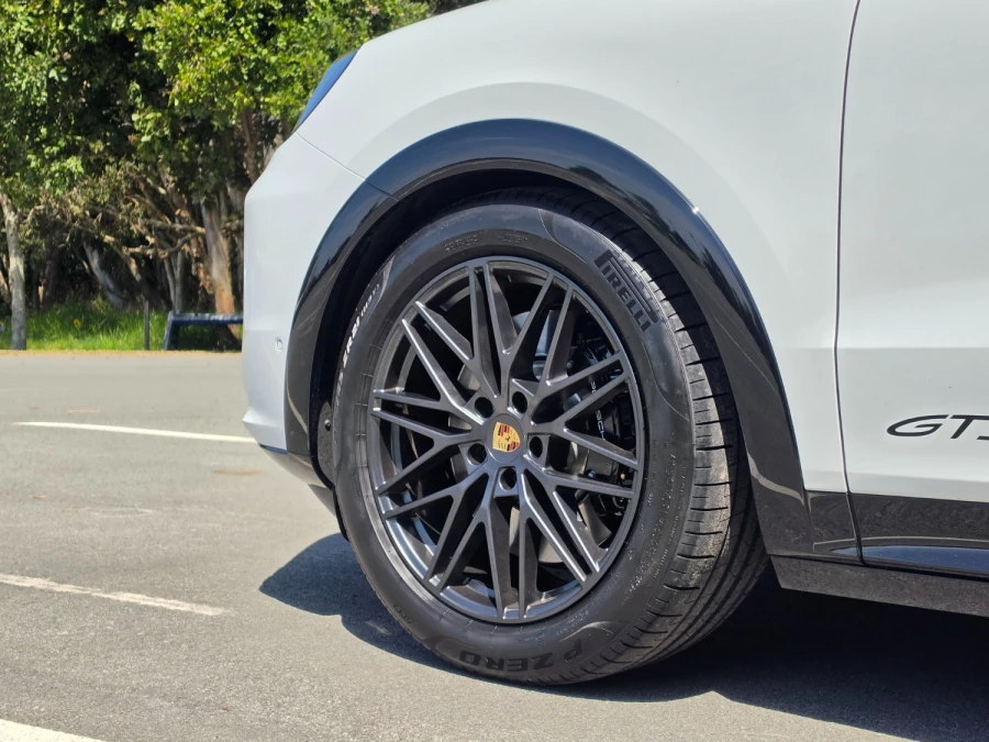 2024 Porsche Cayenne E3 II Tw.Turbo GTS Coupe Image 13