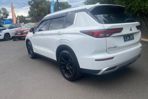 2023 Mitsubishi Outlander ZM Aspire SUV Image 5