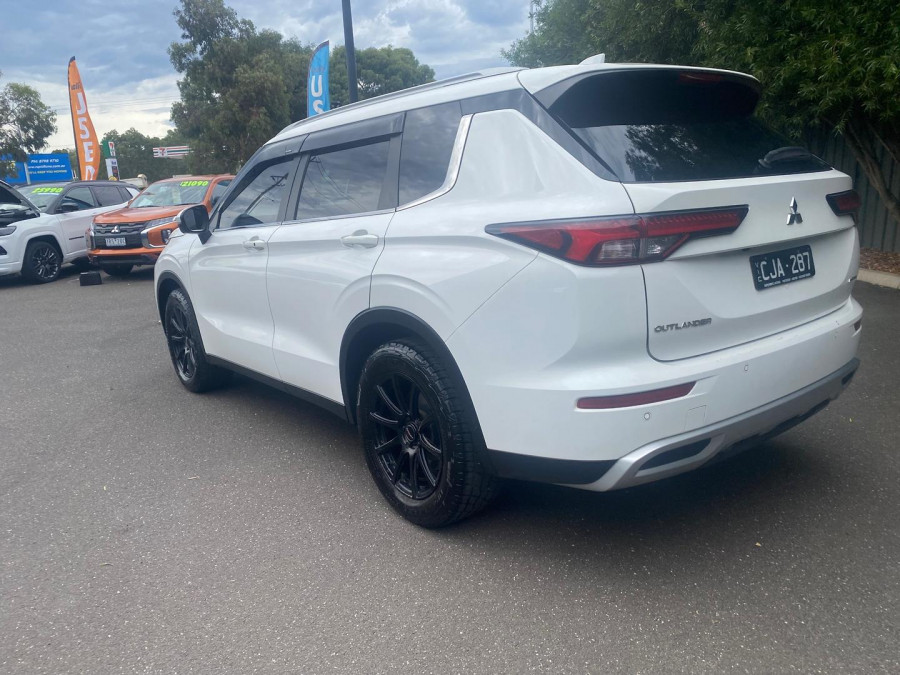 2023 Mitsubishi Outlander ZM Aspire SUV Image 5