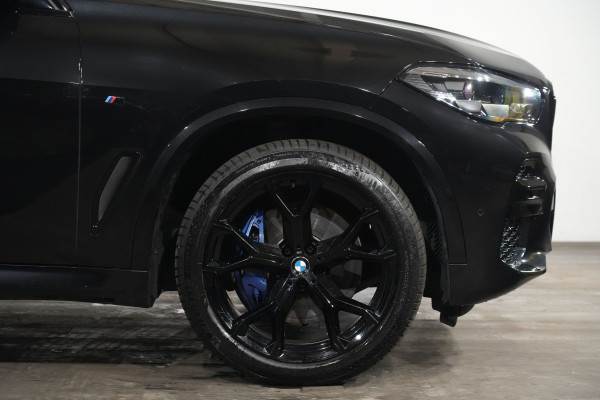 2022 BMW X5 xDrive30d SUV Image 5