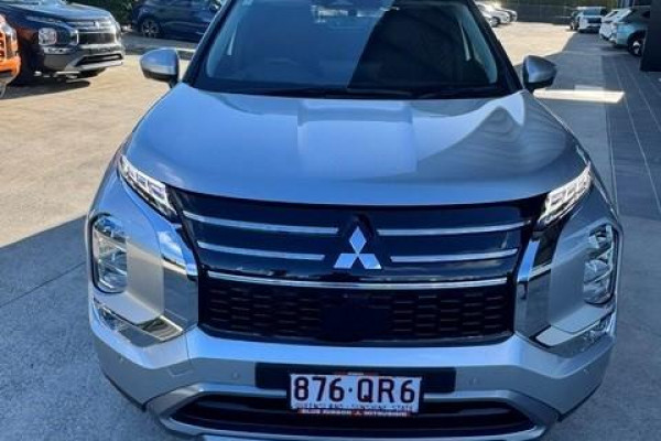2025 Mitsubishi Outlander ZM Aspire SUV Image 1