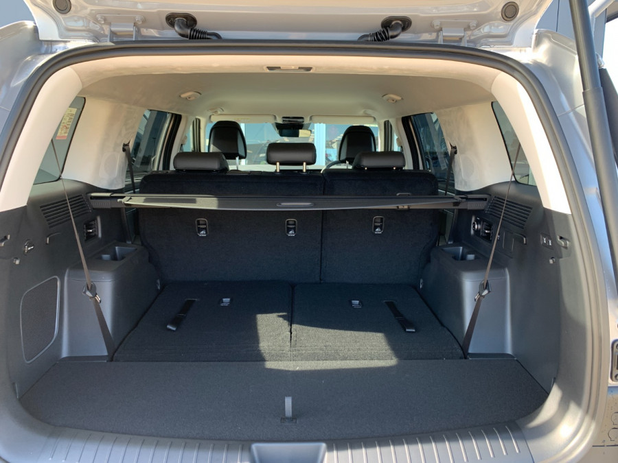 2026 Hyundai Santa Fe MX5.V2 Hybrid Elite SUV Image 9