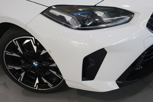 2025 BMW 1 Series F70 120 M Sport Hatch image 2