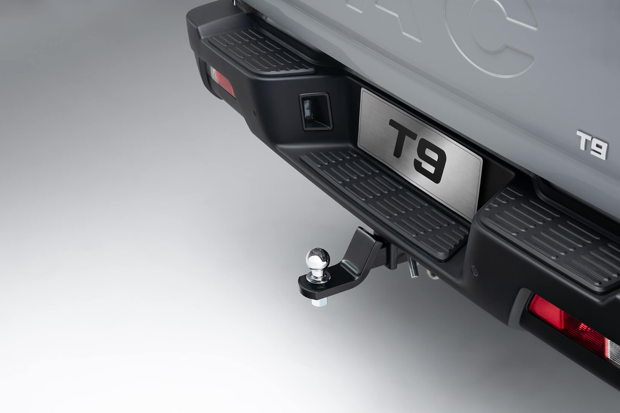 Towbar<sup>[A1]</sup>