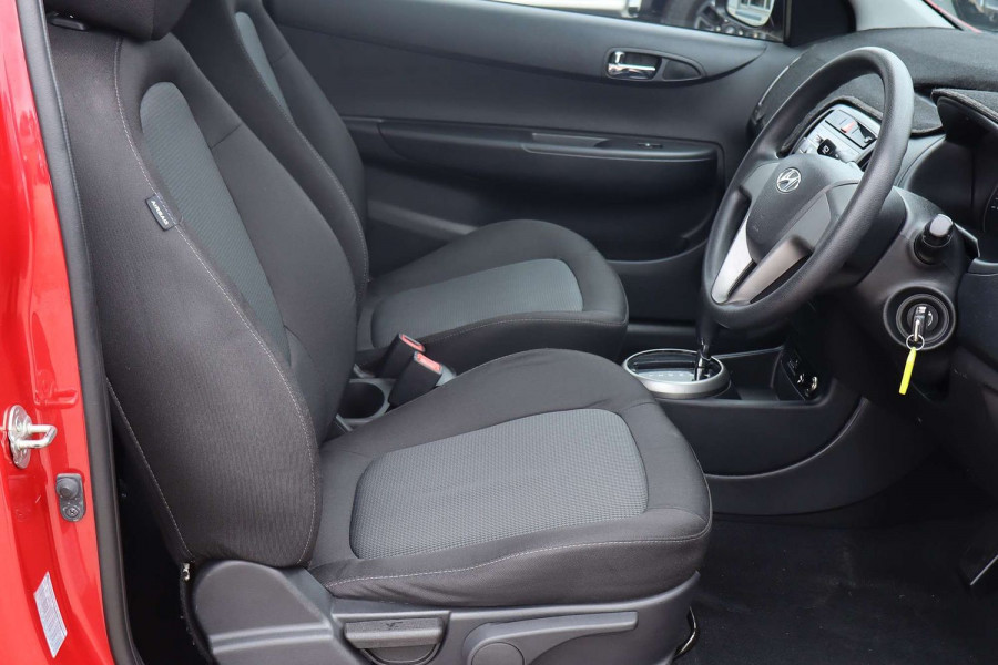 2015 Hyundai i20 PB Active Hatch Image 9