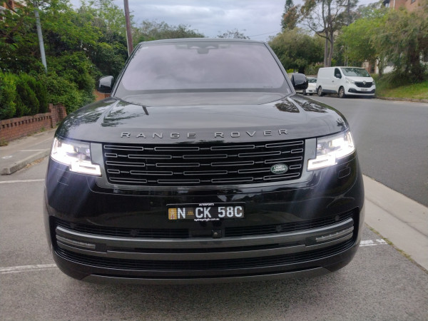 2023 Land Rover Range Rover L460 P530 Autobiography SUV image 8