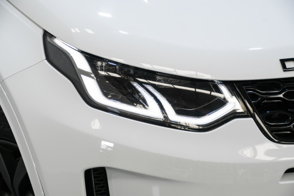 2023 Land Rover Discovery Sport L550 P250 R-Dynamic SE SUV image 2