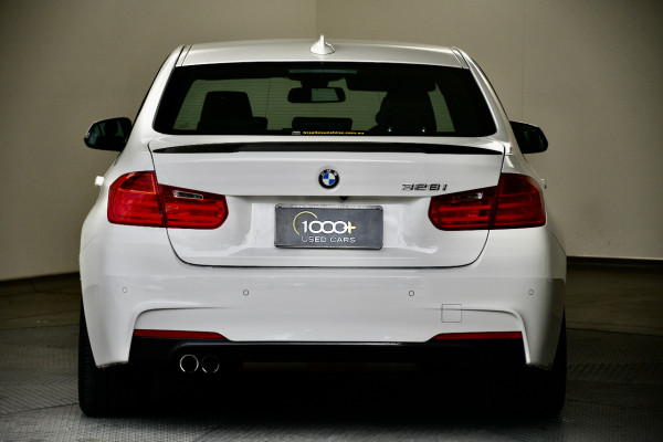 2014 BMW 3 Series F30 MY1114 328i Sedan Image 4