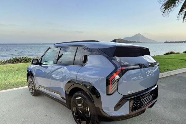 2026 Kia EV3 SV GT-Line SUV Image 5