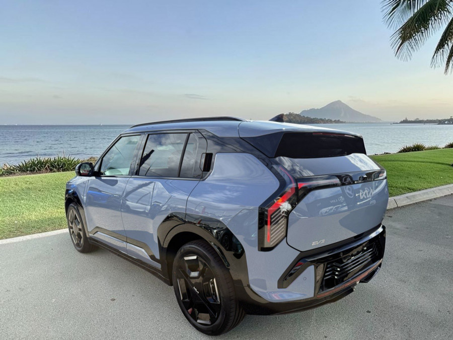 2026 Kia EV3 SV GT-Line SUV Image 5