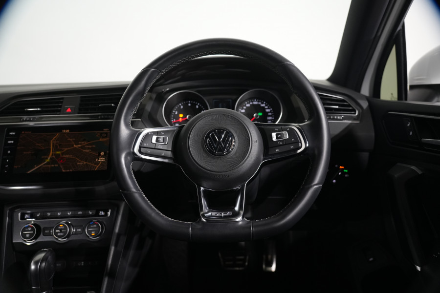 2017 Volkswagen Tiguan 162TSI R-Line SUV Image 15