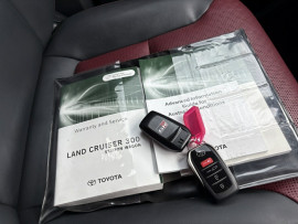 2022 Toyota LandCruiser FJA300R GR Sport Wagon image 26
