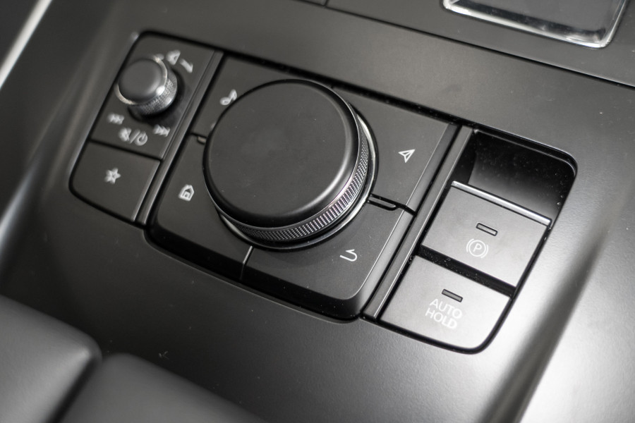 2024 Mazda CX-80 KL G40e Pure SUV Image 13