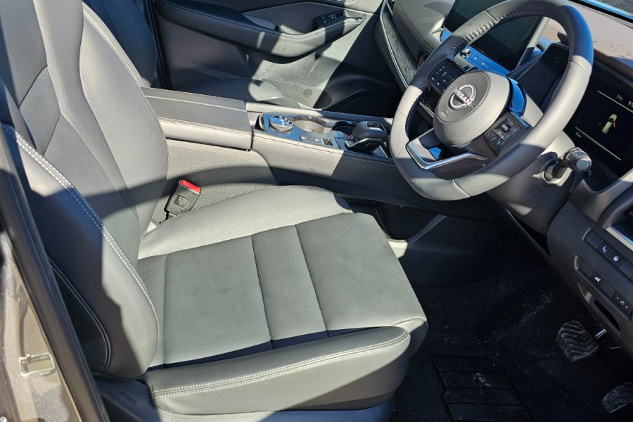 2024 MY25 Nissan X-Trail T33 Ti SUV Image 11