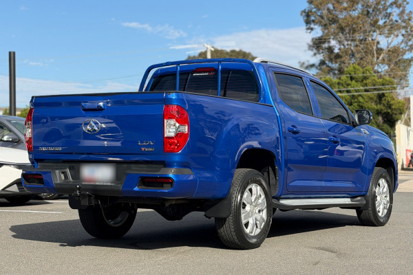 2018 LDV T60 SK8C PRO Ute Image 5