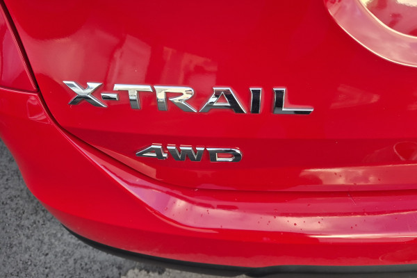 2014 Nissan X-Trail T32 ST-L SUV Image 11