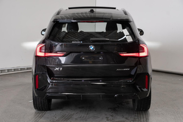 2026 BMW X1 U11 xDrive20i M Sport SUV image 5