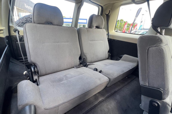 2016 Nissan Patrol GU 10 ST SUV Image 17