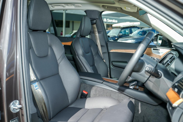 2023 MY24 Volvo XC90 L Series Ultimate B5 Bright SUV Image 5